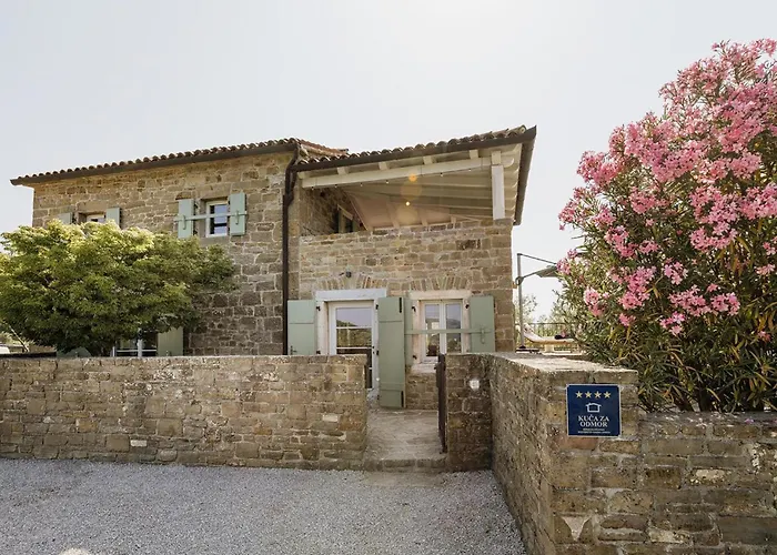 Horizon 241 Hébergement de vacances *